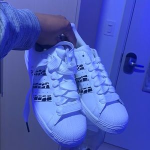 Adidas superstars with print!